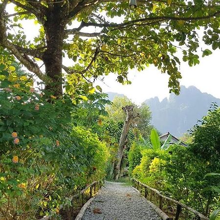 Pasanchai Bungalow Vang Vieng Luaran gambar