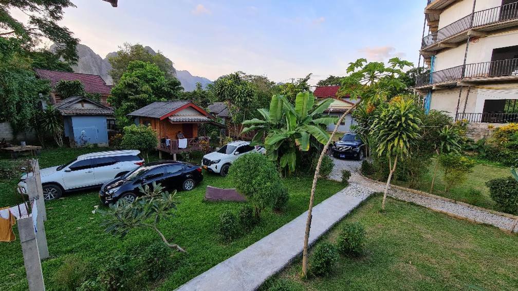 Pasanchai Bungalow Vang Vieng Luaran gambar