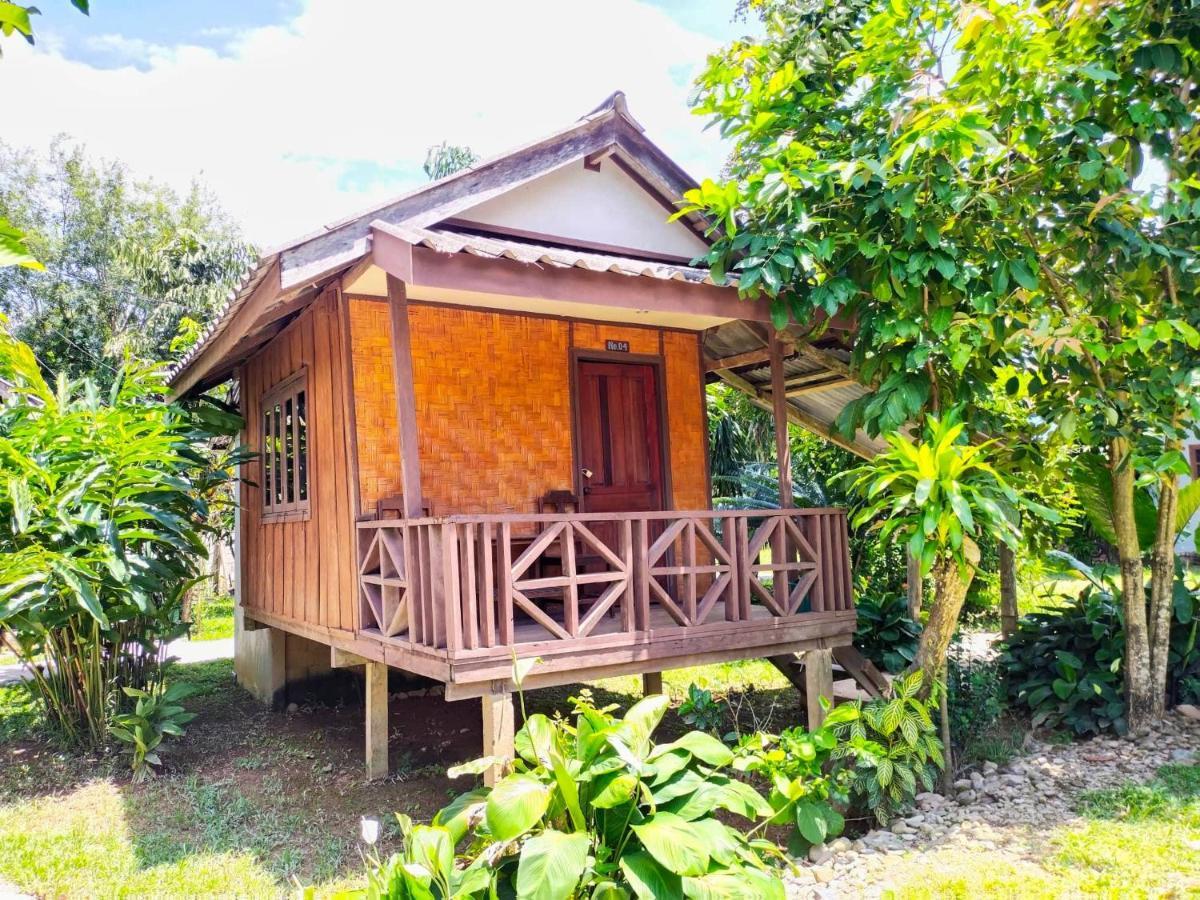 Pasanchai Bungalow Vang Vieng Luaran gambar