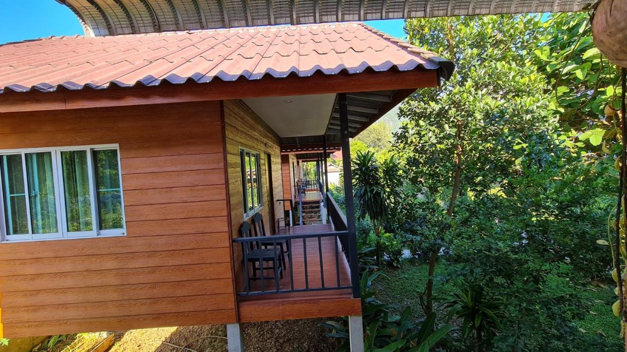 Pasanchai Bungalow Vang Vieng Luaran gambar