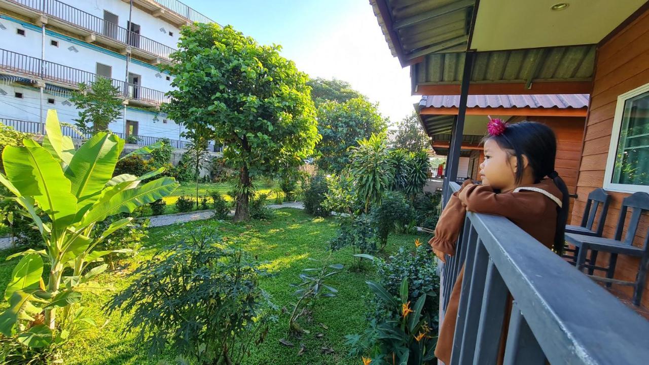 Pasanchai Bungalow Vang Vieng Luaran gambar