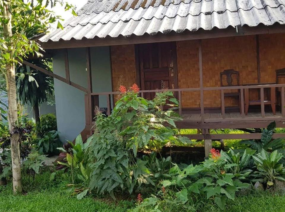 Pasanchai Bungalow Vang Vieng Luaran gambar