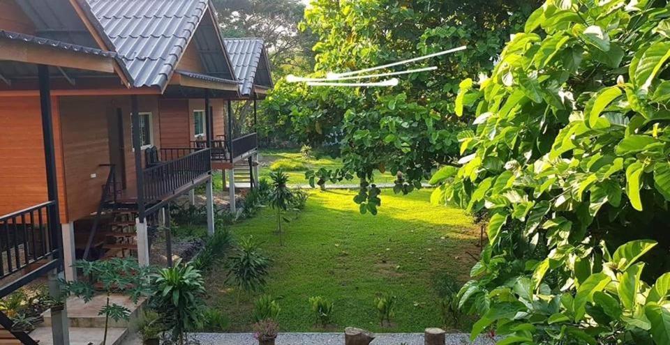Pasanchai Bungalow Vang Vieng Luaran gambar