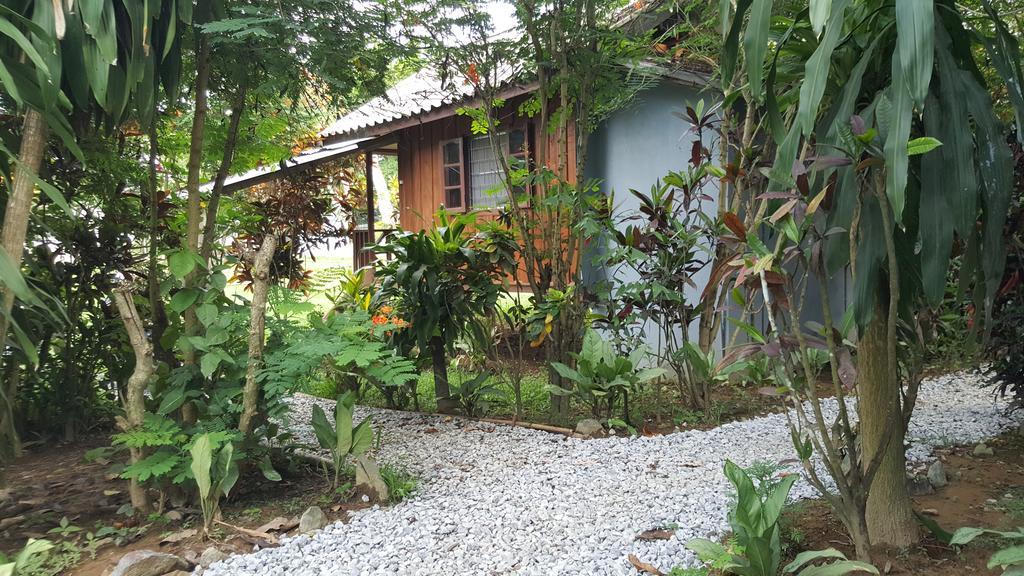 Pasanchai Bungalow Vang Vieng Luaran gambar