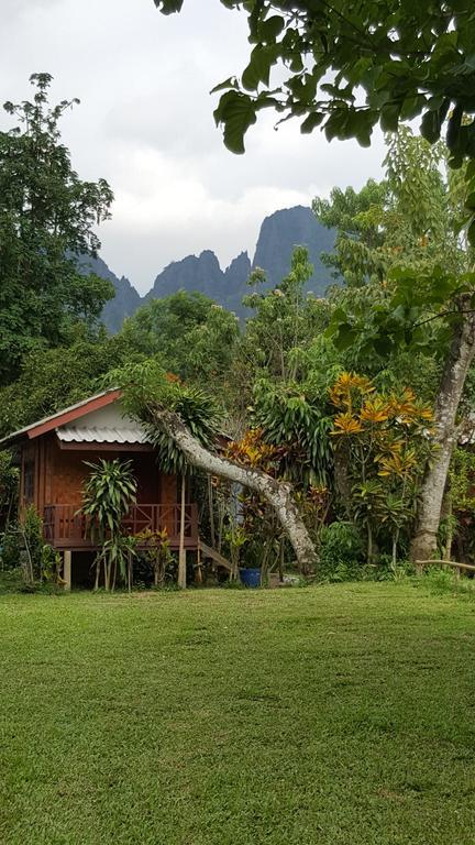 Pasanchai Bungalow Vang Vieng Luaran gambar